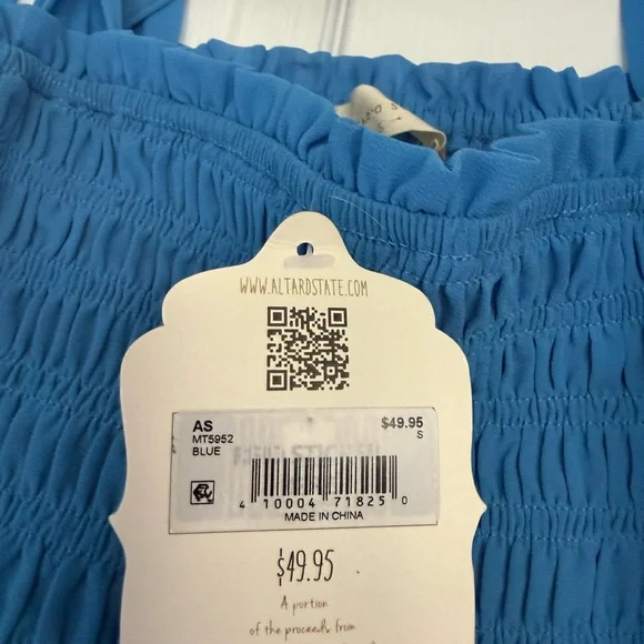 NEW WITH TAG ALTAR’D STATE CROPPED TOP WITH TIE STRAPS SIZE SMALL - Picture 3 of 3